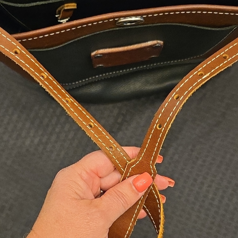 Valor Heavy Leather Crossbody Tote Bag – Artisan Rustic Style - Picture 10 of 12